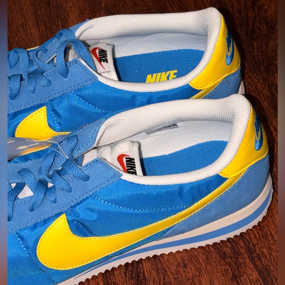 Nike size 13 - Picture 6 of 15